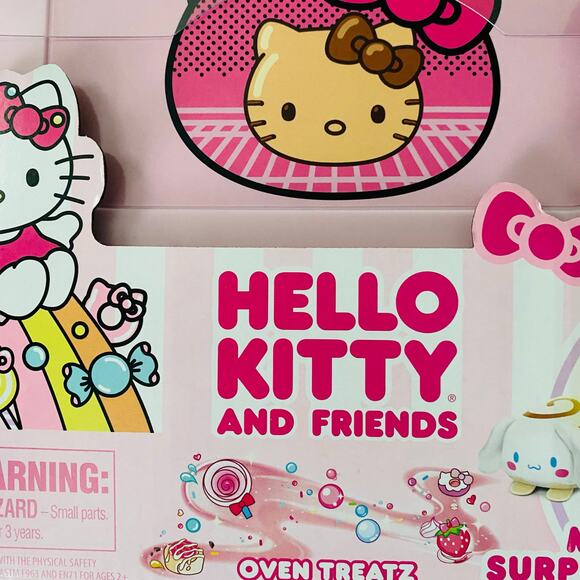 Cookeez Makery | Hello Kitty & Friends Oven Surprise Toy NWT - Picture 2 of 9